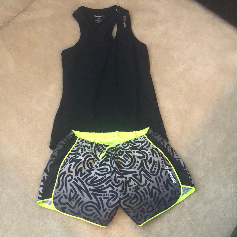 Reebok workout outfit